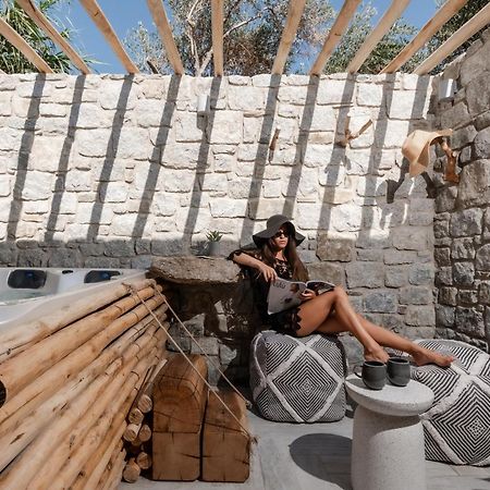 Naxian Serenity Suites Agia Anna  Extérieur photo