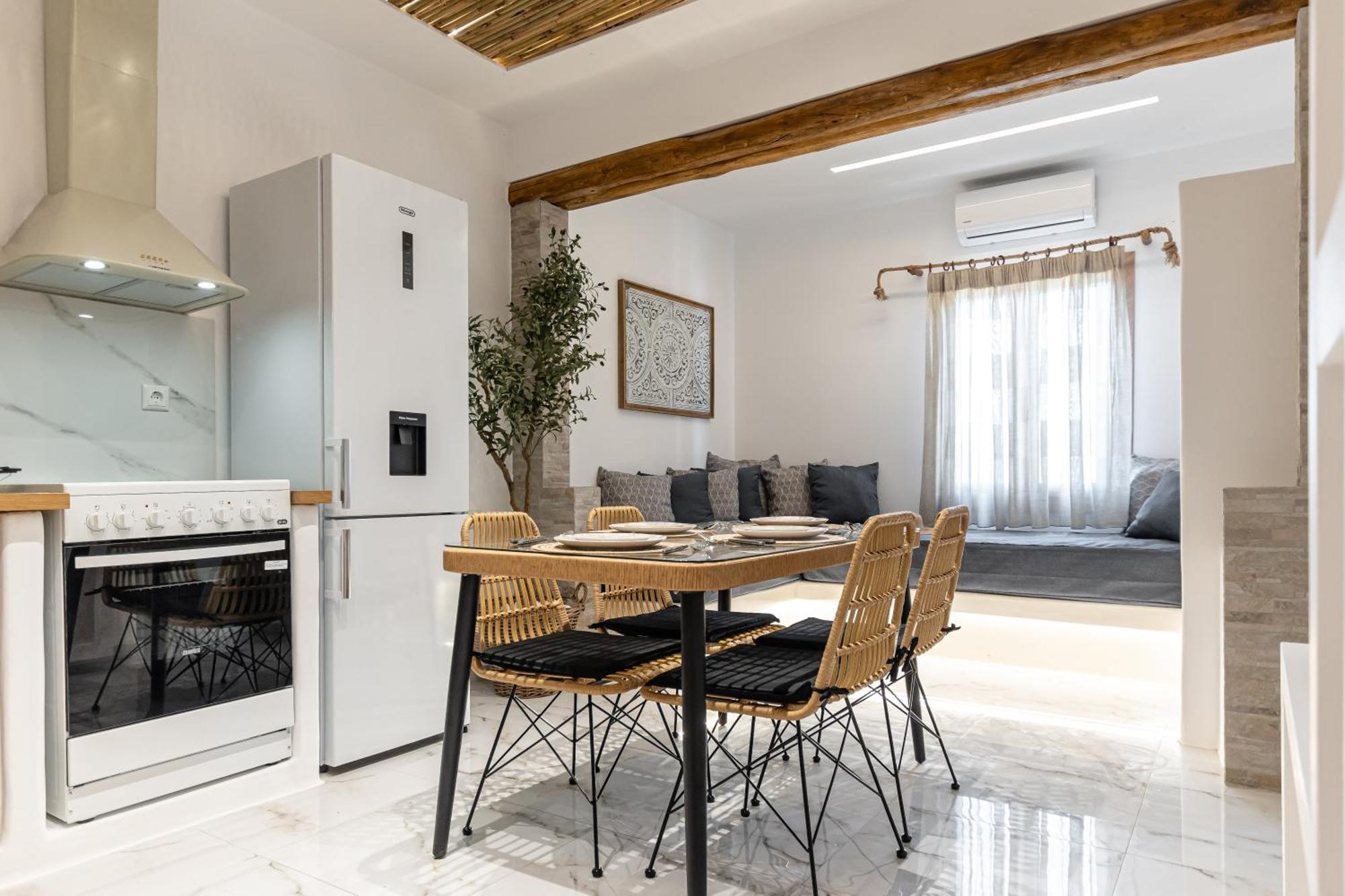 Naxian Serenity Suites Agia Anna  Extérieur photo